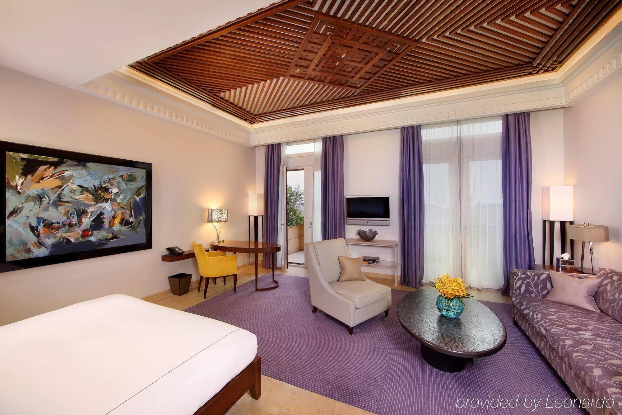 Le Gray Hotel Bejrút Szoba fotó